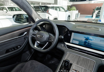 Новый Geely Monjaro 2025 (11 фото)