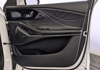 Подержанный автомобиль Exeed RX 2023 года (25 фото)