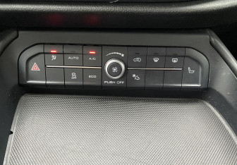 Подержанный автомобиль Haval F7 2020 года (16 фото)