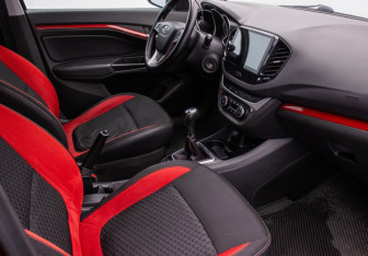 Подержанный автомобиль LADA (ВАЗ) Vesta Sedan 2016 года (9 фото)