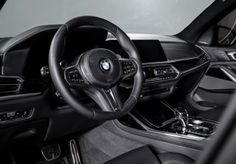 Подержанный автомобиль BMW X7 2019 года (14 фото)