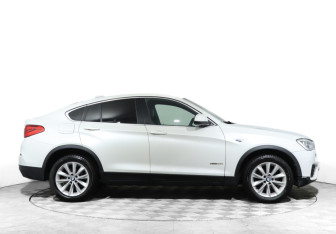 Подержанный автомобиль BMW X4 2014 года (4 фото)