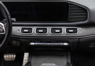 Подержанный автомобиль Mercedes-Benz GLE 2019 года (15 фото)