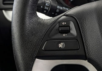 Подержанный автомобиль Kia Picanto 2011 года (26 фото)