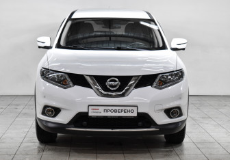 Подержанный автомобиль Nissan X-Trail 2018 года (2 фото)