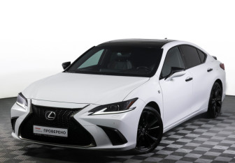 Подержанный автомобиль Lexus ES 2018 года (23 фото)