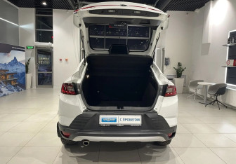 Подержанный автомобиль Renault Arkana 2019 года (7 фото)