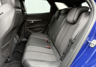 Подержанный автомобиль Peugeot 3008 2017 года (11 фото)