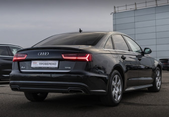 Подержанный автомобиль Audi A6 Sedan 2017 года (8 фото)