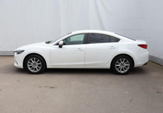 Подержанный автомобиль Mazda 6 Sedan 2013 года (8 фото)
