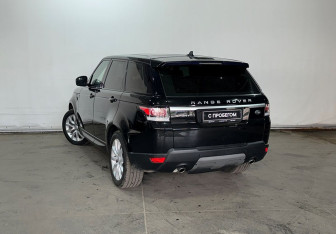 Подержанный автомобиль Land Rover Range Rover Sport 2016 года (6 фото)