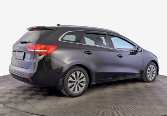 Подержанный автомобиль Kia Ceed Wagon 2018 года (5 фото)