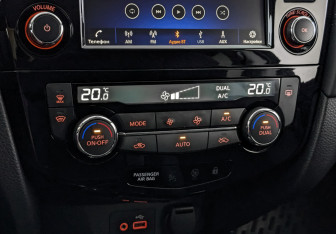Подержанный автомобиль Nissan Qashqai 2022 года (21 фото)