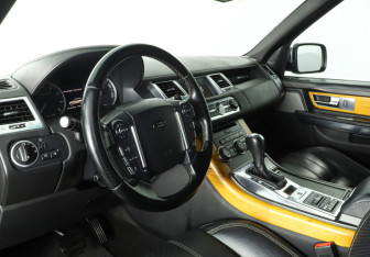 Подержанный автомобиль Land Rover Range Rover Sport 2012 года (13 фото)