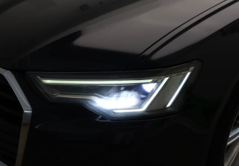 Подержанный автомобиль Audi A6 Sedan 2021 года (33 фото)