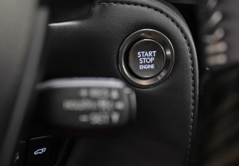 Подержанный автомобиль Lexus LX 2018 года (18 фото)