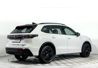 Новый Volkswagen Tiguan 2025 (7 фото)