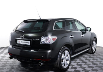Подержанный автомобиль Mazda CX-7 2010 года (5 фото)