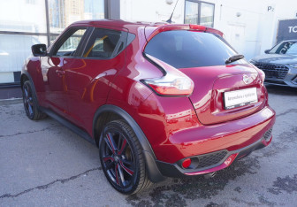 Подержанный автомобиль Nissan Juke 2017 года (7 фото)