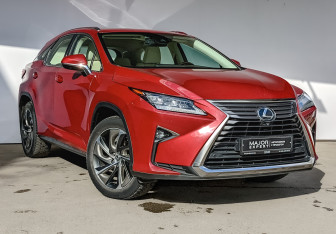 Подержанный автомобиль Lexus RX 2019 года (3 фото)
