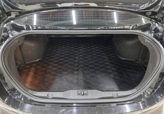 Подержанный автомобиль Kaiyi E5 2023 года (16 фото)