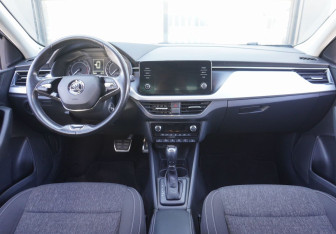 Подержанный автомобиль Skoda Rapid Liftback 2020 года (12 фото)