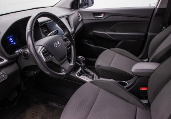 Подержанный автомобиль Hyundai Solaris Sedan 2018 года (10 фото)