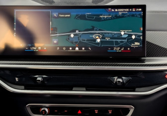 Подержанный автомобиль BMW X5 2024 года (15 фото)