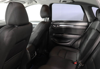 Подержанный автомобиль Mazda CX-5 2023 года (12 фото)