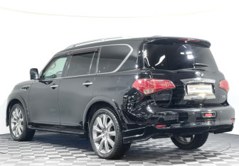 Подержанный автомобиль Infiniti QX80 2014 года (7 фото)
