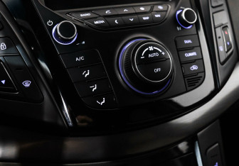 Подержанный автомобиль Hyundai i40 Wagon 2012 года (9 фото)