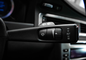 Подержанный автомобиль Volvo XC70 2008 года (16 фото)