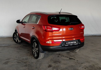 Подержанный автомобиль Kia Sportage 2013 года (6 фото)