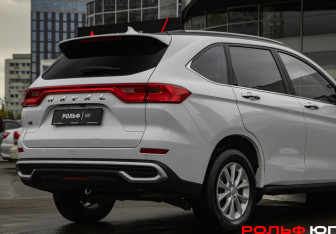 Подержанный автомобиль Haval M6 2023 года (19 фото)