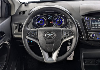 Подержанный автомобиль JAC S5 (Eagle) 2019 года (22 фото)