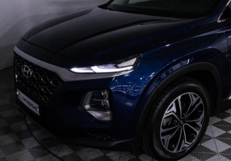 Подержанный автомобиль Hyundai Santa Fe 2019 года (5 фото)
