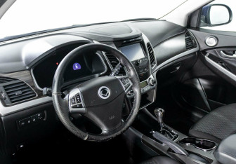 Подержанный автомобиль SsangYong Actyon 2014 года (7 фото)