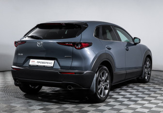 Подержанный автомобиль Mazda CX-30 2021 года (5 фото)