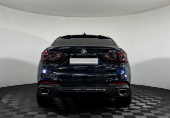 Подержанный автомобиль BMW X6 2018 года (4 фото)