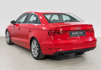 Подержанный автомобиль Audi A3 Sedan 2015 года (7 фото)