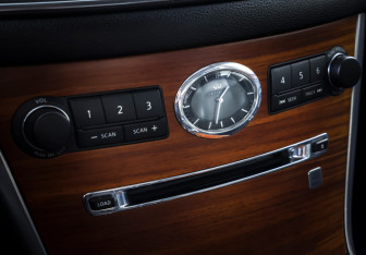 Подержанный автомобиль Infiniti M Sedan 2007 года (20 фото)