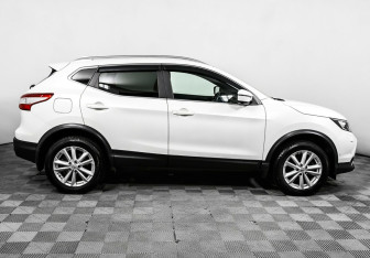 Подержанный автомобиль Nissan Qashqai 2018 года (4 фото)