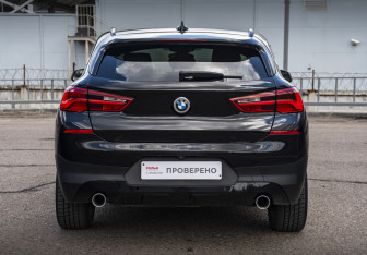 Подержанный автомобиль BMW X2 2018 года (7 фото)