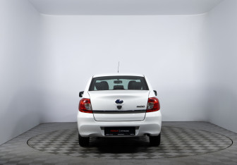 Подержанный автомобиль Datsun on-DO 2014 года (6 фото)