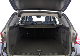 Новый BMW X3 2025 (8 фото)