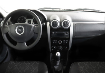 Подержанный автомобиль LADA (ВАЗ) Largus Wagon 2020 года (6 фото)