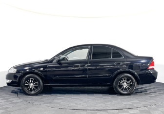 Подержанный автомобиль Nissan Almera Classic 2012 года (8 фото)