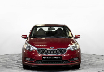 Подержанный автомобиль Kia Cerato Sedan 2013 года (2 фото)
