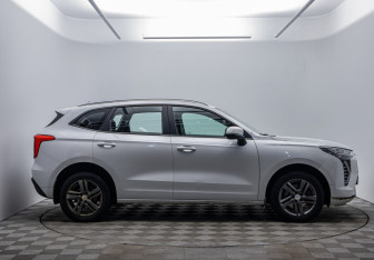 Подержанный автомобиль Haval Jolion 2023 года (4 фото)