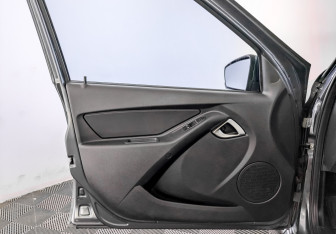 Подержанный автомобиль LADA (ВАЗ) Granta Sedan 2024 года (19 фото)